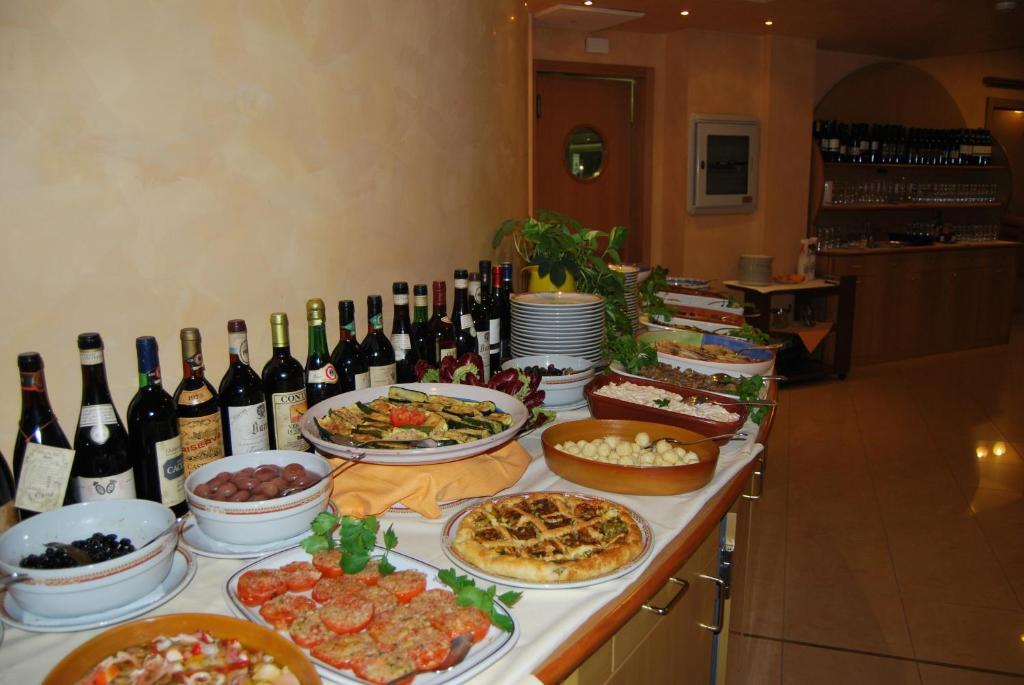Vecchia Brianza Hotel Seveso ภายนอก รูปภาพ