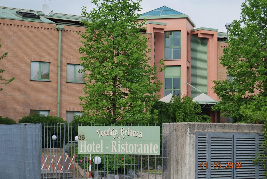 Vecchia Brianza Hotel Seveso ภายนอก รูปภาพ