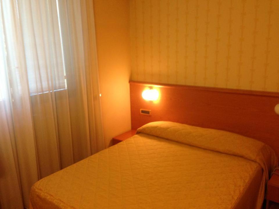 Vecchia Brianza Hotel Seveso ภายนอก รูปภาพ